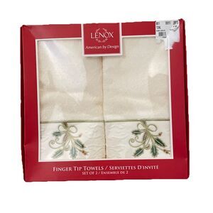 Lenox Set of 2 Ivory Ribbon & Holly Finger Tip Hand Towels NOS Christmas Holiday